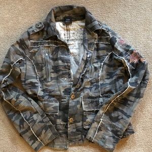 Women’s Aziz Cameo Jacket ( Camouflage Military )